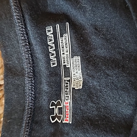 Womens NWOT Under Armour heat gear t-shirt - Picture 3 of 5